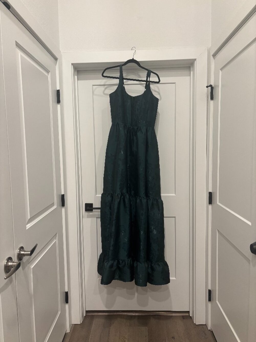 V. Chapman The Avery Dress in Emerald Baroque Floral - Picture 8 of 9
